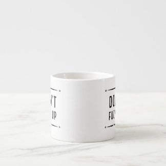 Verdomd niet expliciet naar espresso kop