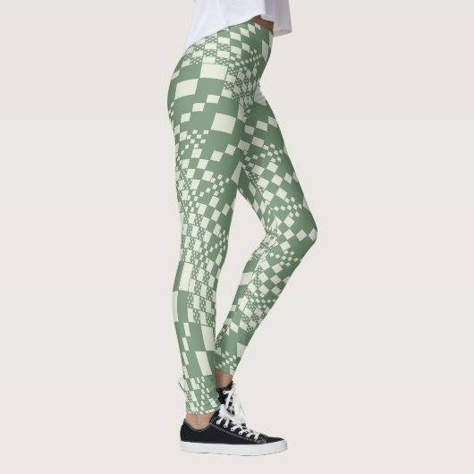Verdraaide controles in groen leggings (Rechts)