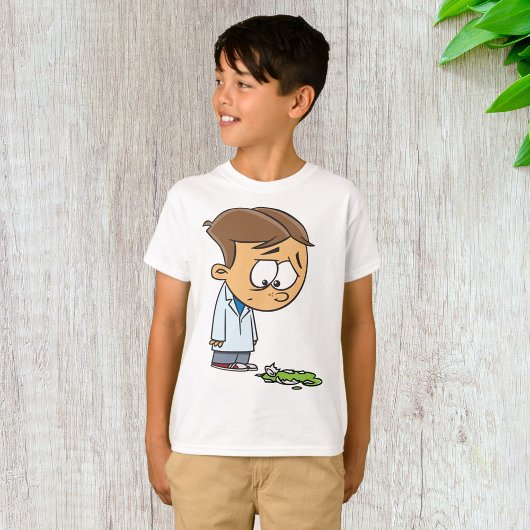 Verdrietige jongen wetenschapper met mislukt exper t-shirt