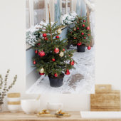 Verdroogde kerstbomen op straat. poster (Keuken)