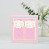 Verdubbel de Joy!  Twin Girl Shower-uitnodiging Kaart (Staand voorkant)