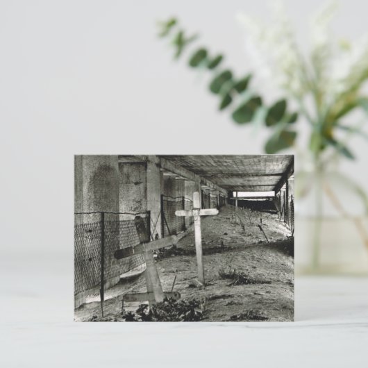 Verdun, Bayonet monument 1Interieur Briefkaart (Staand voorkant)