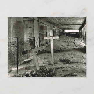 Verdun, Bayonet monument 1Interieur Briefkaart