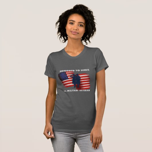 Vereerd om te dienen, Amerikaanse militaire vetera T-shirt (Voorkant volledig)