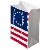 Verenigde Staten Betsy Ross Flag Medium Cadeauzakje (Voorkant Gekanteld)