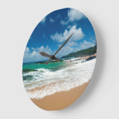 Verenigde Staten, Kauai, Hawaii. Een vrouw rolt de Grote Klok (Hoek)