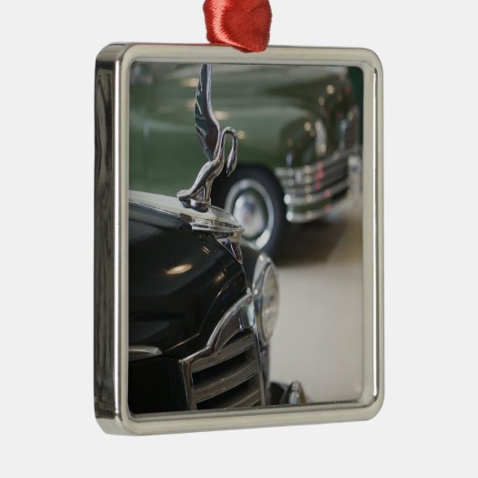 Verenigde Staten, Ohio, Dayton: Amerikaans Packard Metalen Ornament (Rechts)