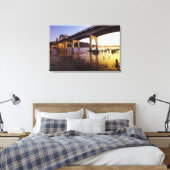 Verenigde Staten, Oregon, Florence. Siuslaw Bridge Canvas Afdruk (Insitu (Slaapkamer))