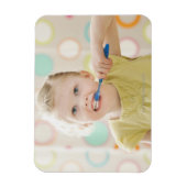 Verenigde Staten, Utah, Lehi, meisje (2-3) die tan Magneet (Verticaal)