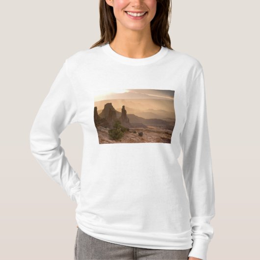 Verenigde Staten; Utah; Nationaal Park Canyonlands T-shirt (Voorkant)