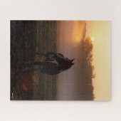 Verf paard staat in de mist op zonsopgang legpuzzel (Horizontaal)