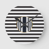 Verfijnd modern elegant ronde klok (Voorkant)
