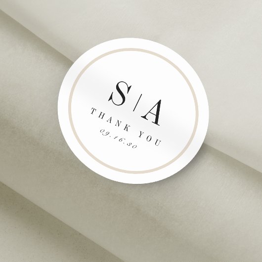 Verfijnde minimalistische bruiloft voor monogram ronde sticker