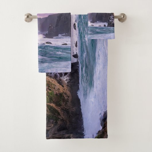 Verfris uw ruimte met een op de kust geïnspireerde bad handdoek (Insitu)