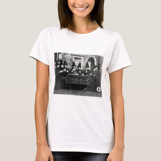 Vergadering Olde Salem Witch & Co. T-shirt (Voorkant)