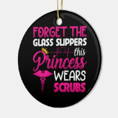 Vergeet de glassenprinses die de struikgewas draag keramisch ornament (Links)