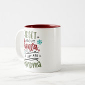 Vergeet de Kerstman, ik vraag het aan oma. Tweekleurige Koffiemok (Voorkant links)