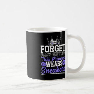 Vergeet Glass Slippers Deze prinses draagt Sneaker Koffiemok