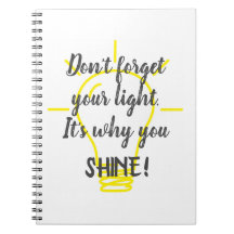 Vergeet je licht niet, geel schenen