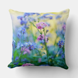 Vergeet-me-niet bloemen kussen