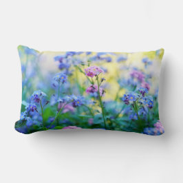 Vergeet-me-niet bloemen kussen