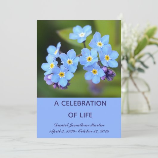 Vergeet me niet om de Kaart van de Uitnodiging van (Staand voorkant)