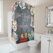 Vergeet niet om een losbandig te zijn douchegordijn (In situ)