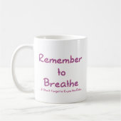 Vergeet niet om te pauzeren (roze) koffiemok (Links)