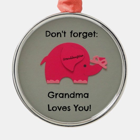 Vergeet niet: oma houdt van je! kleindochter metalen ornament (Voorkant)
