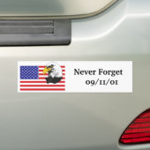 Vergeet nooit 09-11-01 bumpersticker (Op auto)