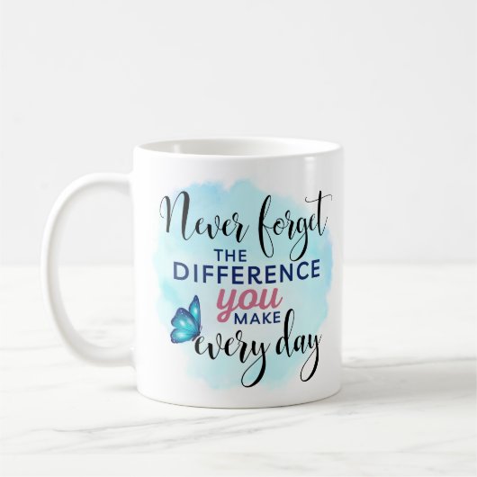 Vergeet nooit het verschil dat je maakt waardering koffiemok (Links)