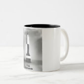 Vergeltungswaffe V2 Rocket B&W stijl. Tweekleurige Koffiemok (Voorkant rechts)