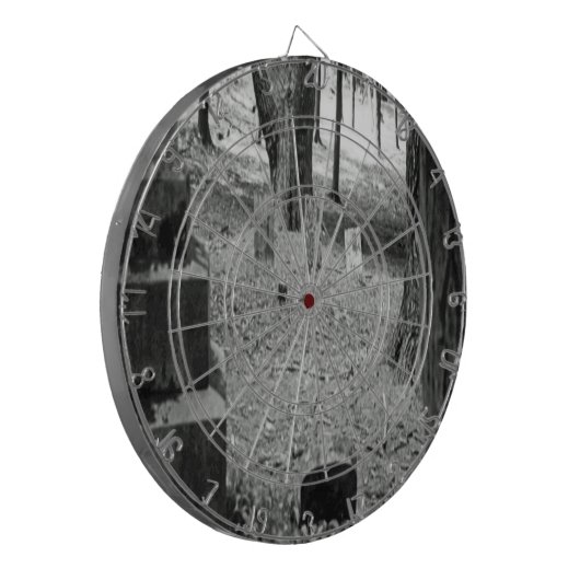 vergeten grave dartbord (Voorkant Links)