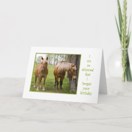 Vergeten je verjaardag beschaamd paard hangt hoofd kaart