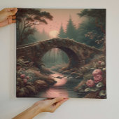 Vergeten klimopbrug in nevelig schemerbos canvas afdruk