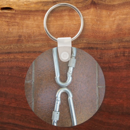 Vergrendeld: duurzaam stalen karabijnhaak ontwerp sleutelhanger (Voorkant)