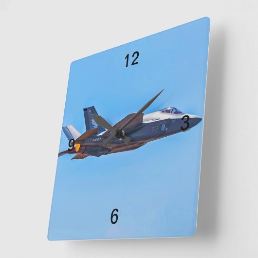 Vergrendelde Martin F-35A Lightning II Wall Clock Vierkante Klok (Hoek)