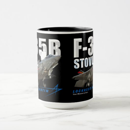 Vergrendelde Martin F-35B Lightning II Stealth Fig Mok (Midden)