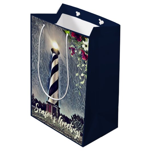 Vergroeten van de vuurtoren van Cape Hatteras Medium Cadeauzakje (Achterkant Gekanteld)