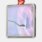 Vergrote blik op een sperma dat een ei bevrucht metalen ornament (Links)