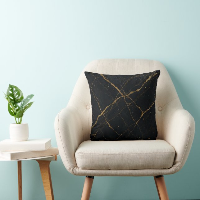 Vergulde Midnight Marble Zwart & Goud Bruiloft Kussen (Stoel)