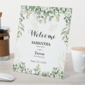 Vergulde tuin: een botanisch trouwbord reclamebord met voetstuk (Insitu)