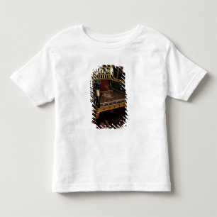 Verharde armstoel met gelte details kinder shirts