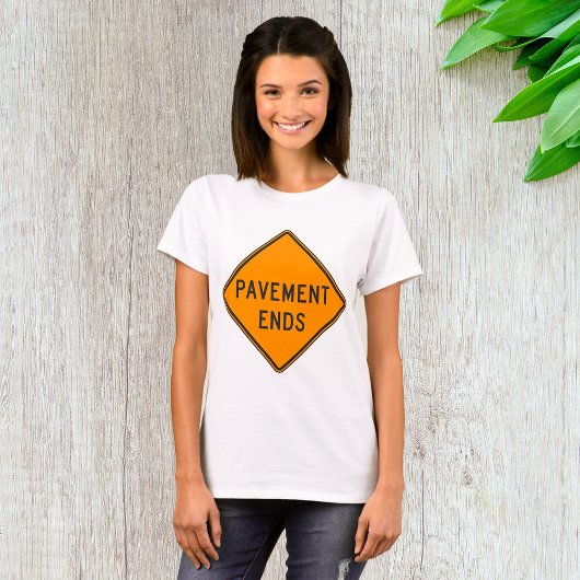 Verharding beëindigt verkeersbord verkeerswaarschu t-shirt