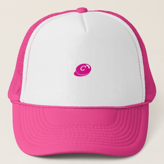 Verhef je look met deze op maat gemaakte "C" tekst Trucker Pet (Voorkant)