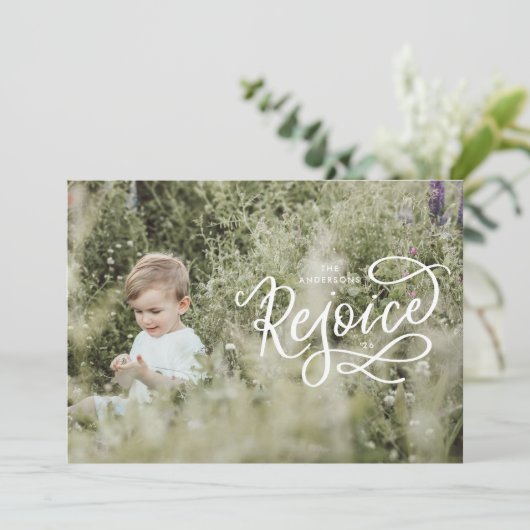 Verheug u op de witte belettering van het landscha feestdagenkaart (Staand voorkant)