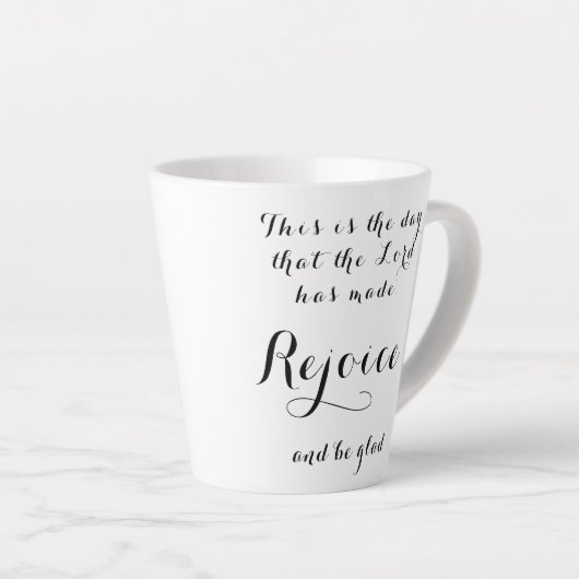 Verhogen Verheug je en Wees blij met Mok (Rechterhoek)