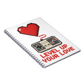 Verhoog Je Liefde, Retro Pixel Gaming Design Notitieboek (Rechterzijde)