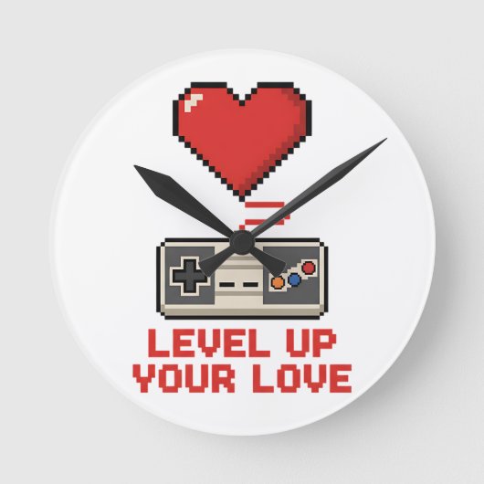 Verhoog Je Liefde, Retro Pixel Gaming Design Ronde Klok (Voorkant)
