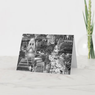 Verhoogd uitzicht 's nachts met kerstmarkt feestdagen kaart